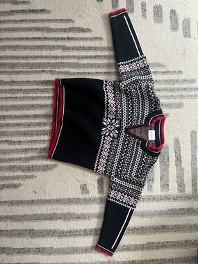 Hann Andersson size 100 (4)  Black Nordic Fair Isle Sweater with Red Trim